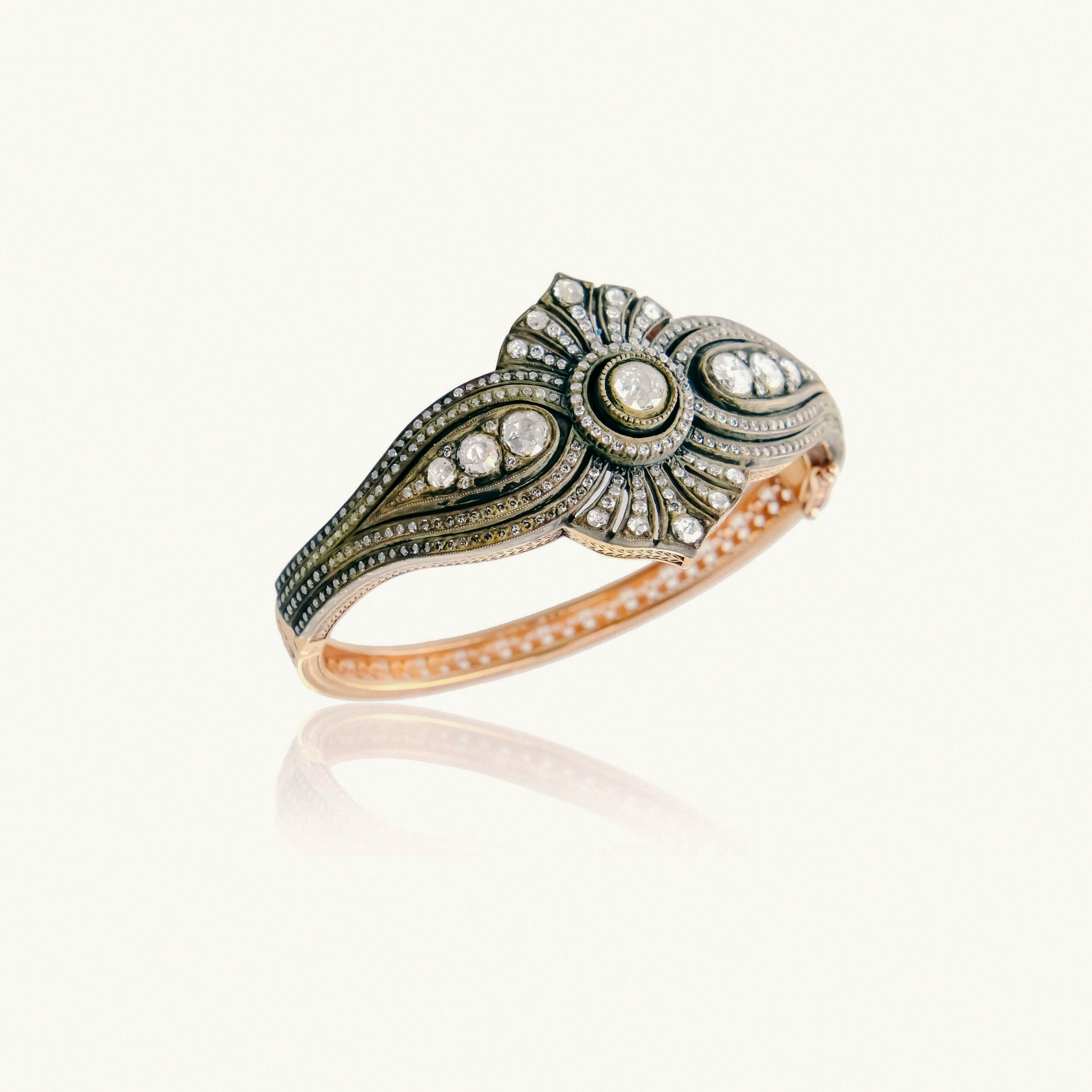 gold-diamond-jewelry